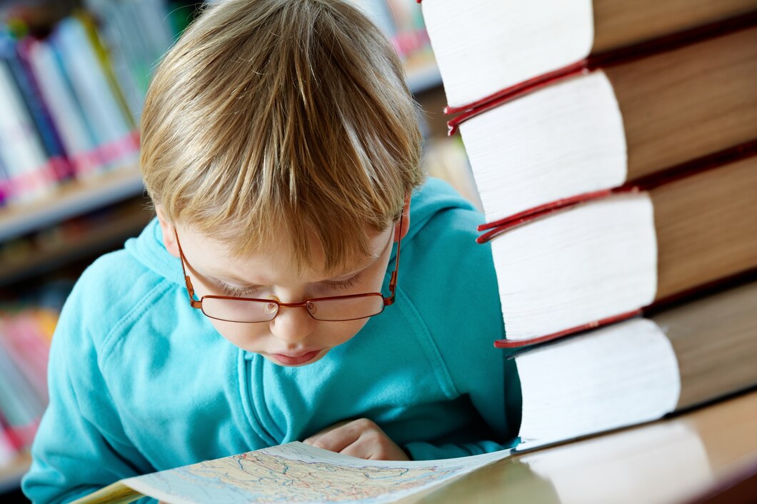 imagen de niño con dificultad para leer